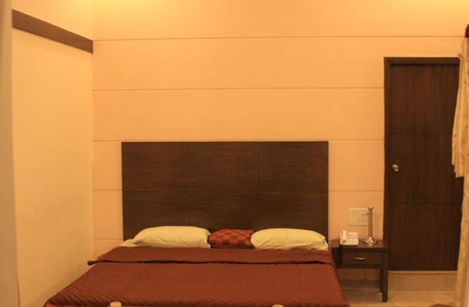 Vivek Hotel New Delhi Luaran gambar
